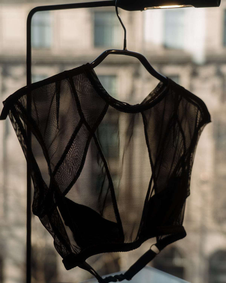 Vivi Leigh London lingerie Bralette Crop Top with Gloves sexy harness luxury lingerie Black Bralette Crop Top with Gloves uk sustainable brand